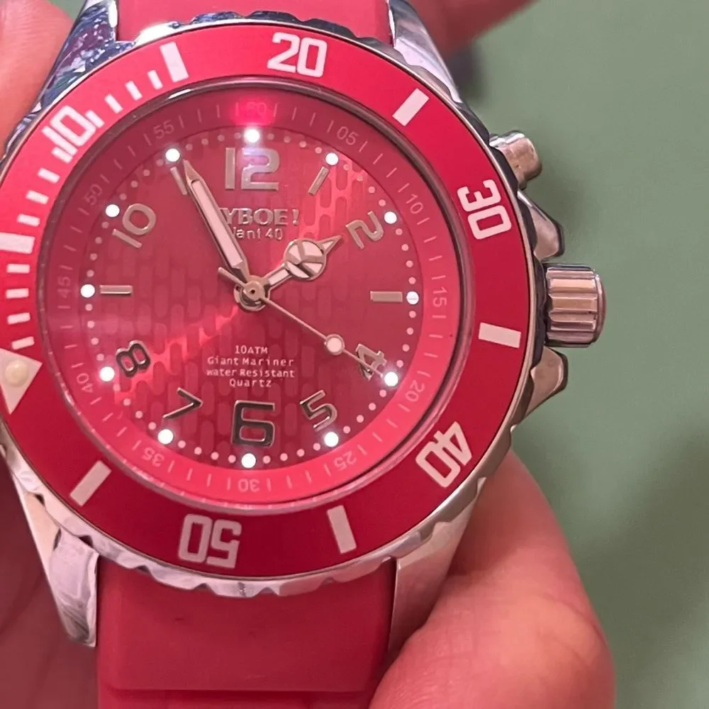 KYBOE silver watch silicone band 40 mm pale red color Unisex